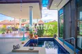 Haus 4 zimmer 115 m² Sunthonphu, Thailand