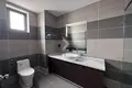 Copropriété 2 chambres 100 m² en Sangkat Tuol Tumpung Ti Muoy, Cambodge