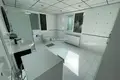 Dom 4 pokoi 240 m² w Nikozja, Cypr