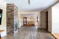 4 bedroom house 229 m² Dos Hermanas, Spain