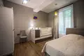 Haus 7 zimmer  Tiflis, Georgien