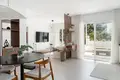 Mieszkanie 2 pokoi 111 m² Benahavis, Hiszpania