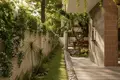 Wohnung 3 Schlafzimmer 215 m² Cepaka, Indonesien