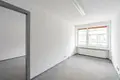 Коммерческое помещение 25 м² в Познани, Польша