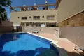 Stadthaus 4 Schlafzimmer 182 m² Castelldefels, Spanien