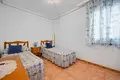 Mieszkanie 3 pokoi 85 m² Torrevieja, Hiszpania