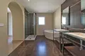 4 bedroom house 421 m² Dos Hermanas, Spain