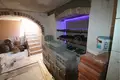 7 room house 300 m² Slatine, Croatia