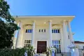 6-Schlafzimmer-Villa 1 050 m² Larnaka, Zypern