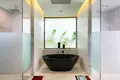 villa de 5 chambres 1 200 m² Choeng Thale, Thaïlande
