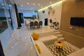 4 bedroom apartment 185 m² Kerobokan Kelod, Indonesia