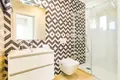 Villa de tres dormitorios 158 m² Torrevieja, Španjolska