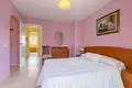6 bedroom house 137 m² Dos Hermanas, Spain
