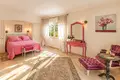 Villa de tres dormitorios 280 m² Francia, Francia