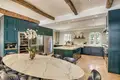 6 bedroom villa 400 m² in France, France