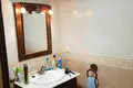 Haus 3 Schlafzimmer 320 m² Estepona, Spanien