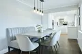 2 bedroom apartment 74 m² in London, United Kingdom