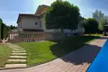 4-Schlafzimmer-Villa 450 m² la Pobla de Vallbona, Spanien