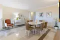 Mieszkanie 3 pokoi 165 m² Benahavis, Hiszpania