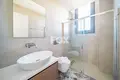 Mieszkanie 3 pokoi 154 m² Chloraka, Cypr