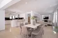 Villa de tres dormitorios 300 m² en Peyia, Chipre
