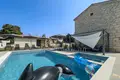 Willa 4 pokoi 220 m² Pula, Chorwacja