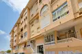 Mieszkanie 2 pokoi 65 m² Torrevieja, Hiszpania