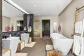 Wohnung 5 Schlafzimmer 833 m² Choeng Thale, Thailand