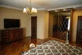 Haus 8 zimmer 535 m² Tarasava, Belarus