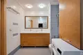 Mieszkanie 3 pokoi 94 m² Ryga, Łotwa