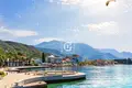 2 bedroom apartment 113 m² Tivat, Montenegro