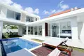 Haus 4 Schlafzimmer 185 m² Kerobokan Kelod, Indonesien