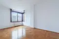 4 room apartment 91 m² in Warsaw, Poland