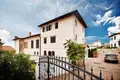 Villa 8 Schlafzimmer 480 m² Umag, Kroatien