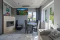 Wohnung 5 zimmer 107 m² Warschau, Polen