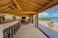 5 bedroom villa 400 m² Grad Omis, Croatia