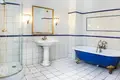 Dom 10 pokojów 443 m² Ryga, Łotwa