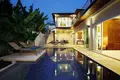 5-Schlafzimmer-Villa 450 m² Rawai, Thailand