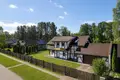 Dom 5 pokojów 247 m² Salaspils pagasts, Łotwa