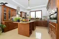 6 room house 335 m² Brzozowka, Poland