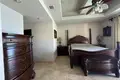 Piso independiente 4 habitaciones 242 m² José Santos Guardiola, Honduras