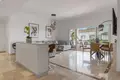 Mieszkanie 3 pokoi 112 m² Benahavis, Hiszpania