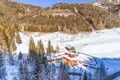 Hotel 700 m² en Kremsbrucke, Austria