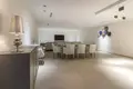 Villa de tres dormitorios 210 m² Alfaz del Pi, Španjolska