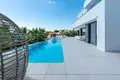 Haus 5 zimmer 427 m² Calp, Spanien