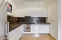 Mieszkanie 4 pokoi 107 m² Miasto Stołeczne Praga, Czechy