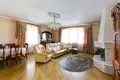 Maison 310 m² Zukovo, Russie