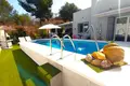3-Schlafzimmer-Villa 220 m² La Nucia, Spanien