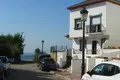 4-Schlafzimmer-Villa 238 m² Estepona, Spanien