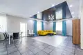 Dom wolnostojący 211 m² Chaciezyna, Białoruś